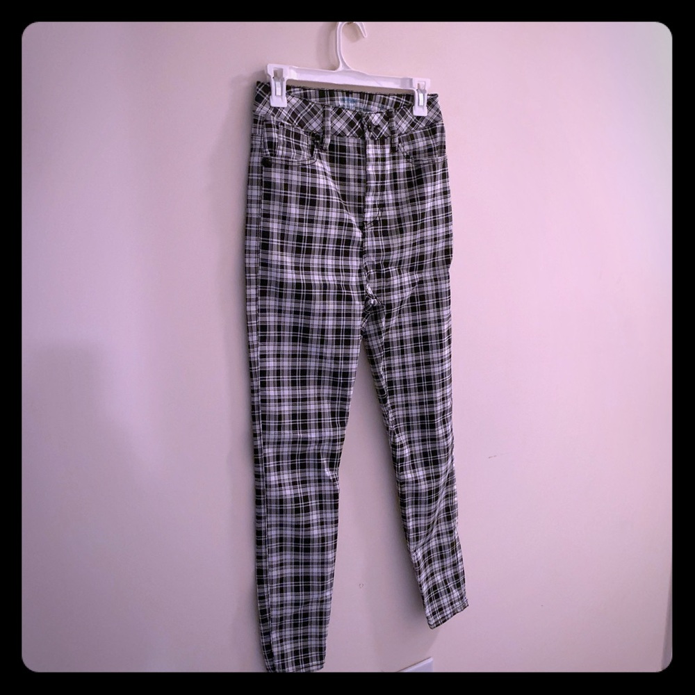 Hot topic ultra high rise jegging